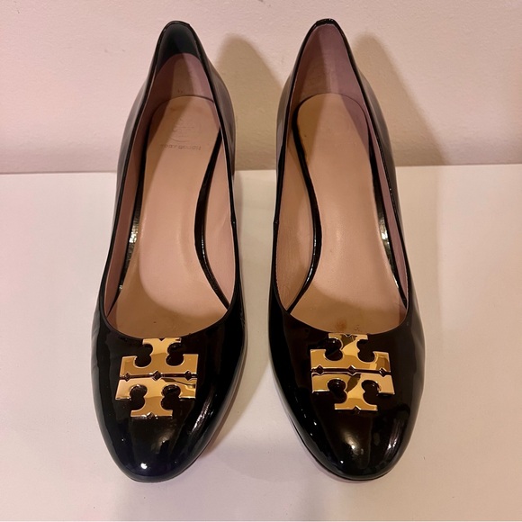 Luxury Minimalist Tory Burch Raleigh 70MM Patent Leather Pump/Shoe - Picture 2 of 9